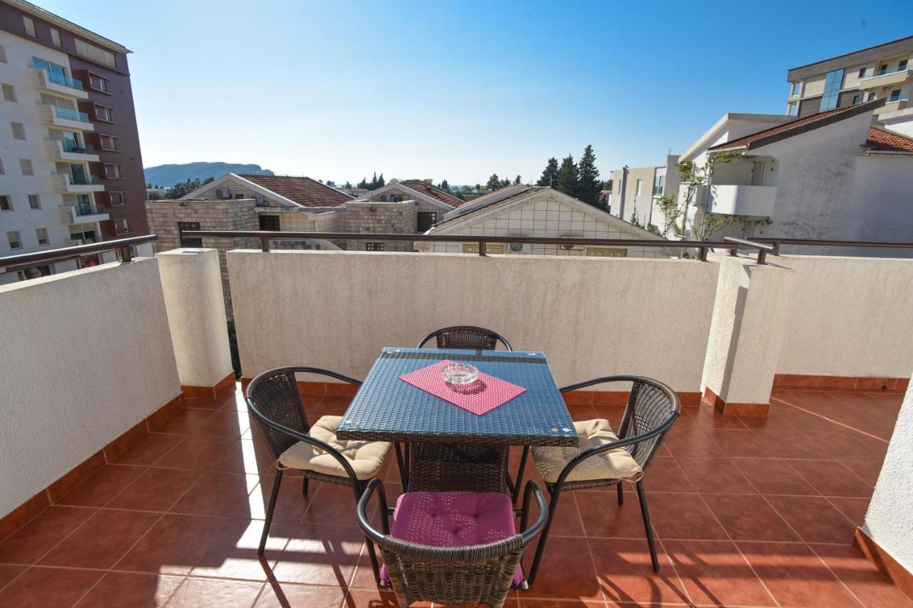 Vila Idila Budva Exteriör bild