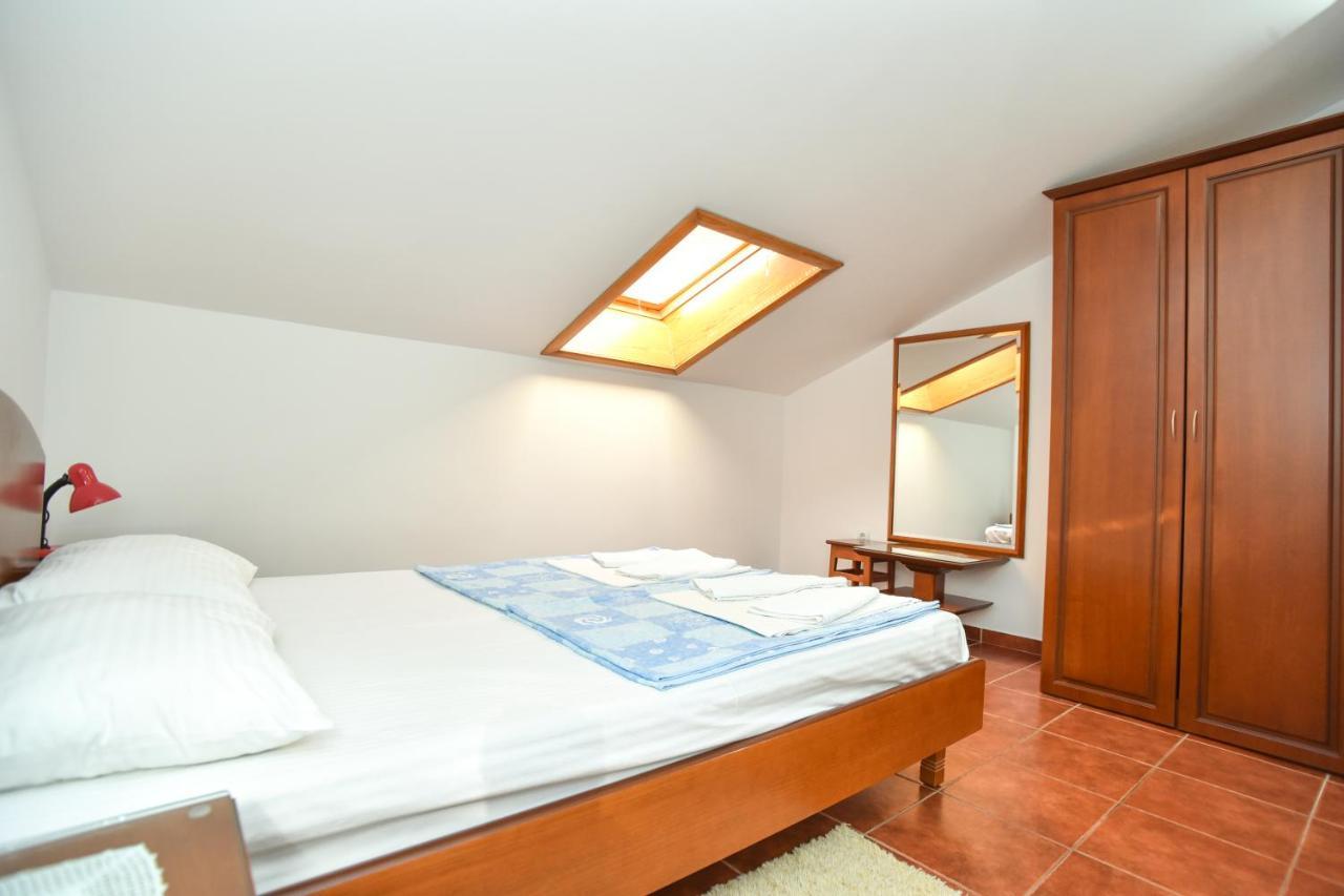 Vila Idila Budva Exteriör bild